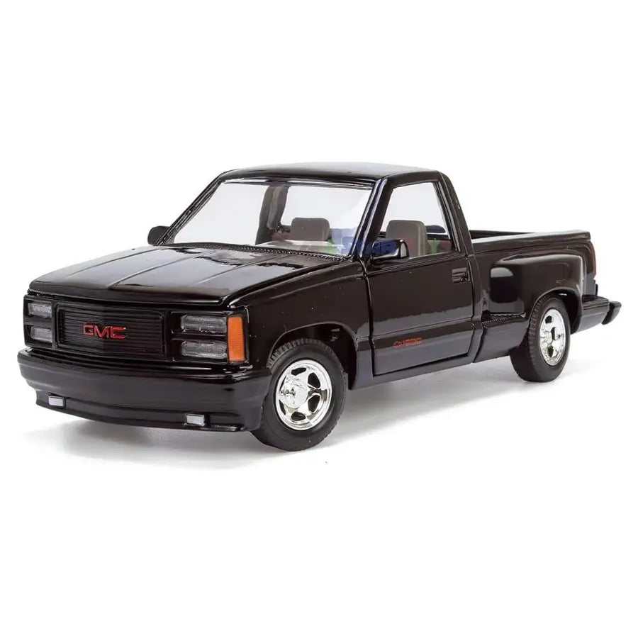 Motormax 1992 GMC Sierra GT Pickup Truck 1:24 Scale Diecast Model Car Black